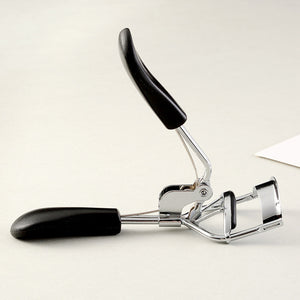 Makeup Masters Eyelash Curler